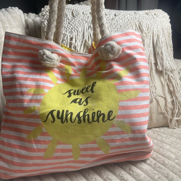 Cat & Jack Pink and Yellow Sunshine Tote - Picture 3 of 6